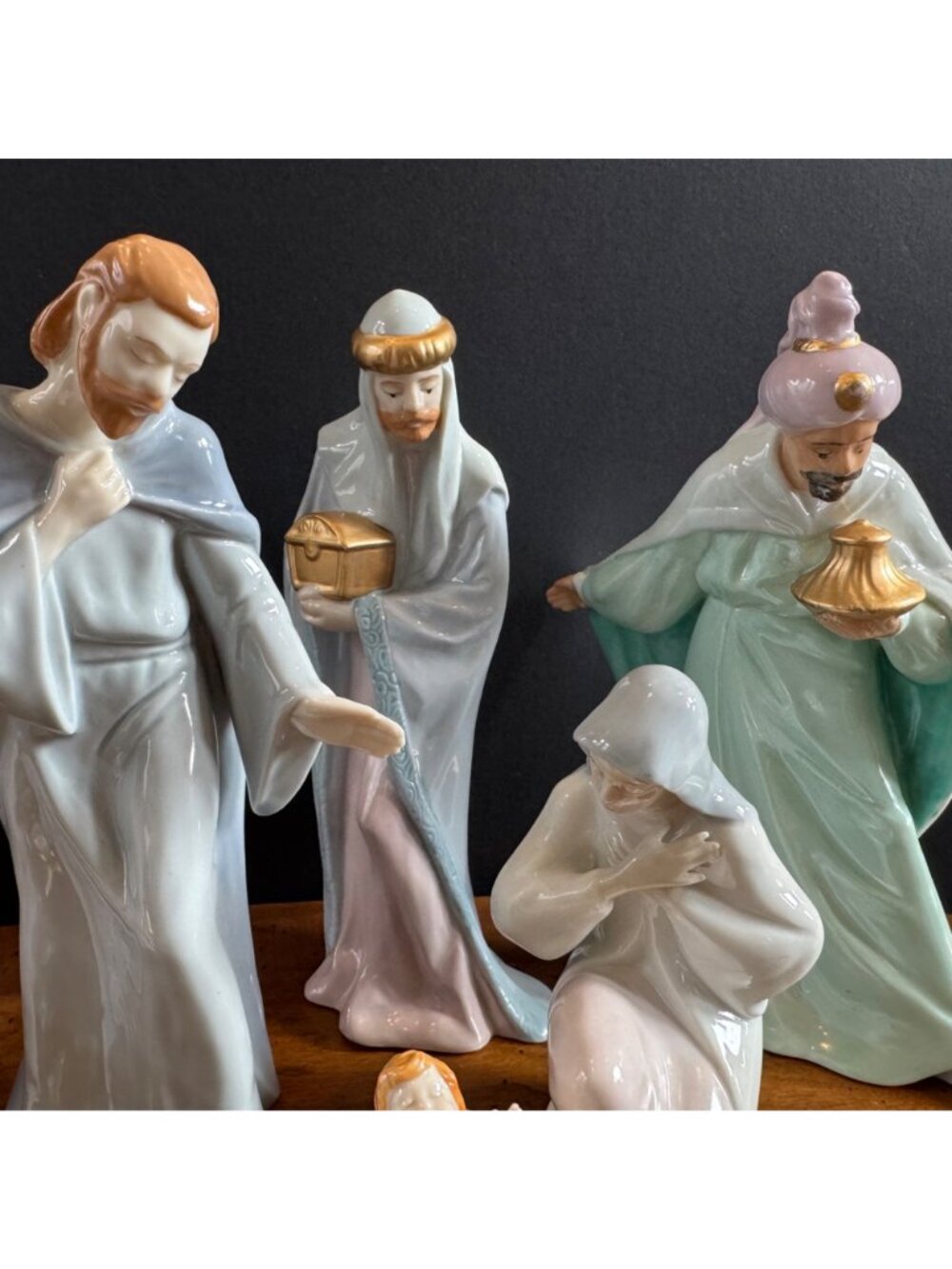 AVON Bethlehem Nativity Collection 8pc OBrien 1994 Christmas Figurine Set - Picture 4 of 16